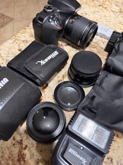 Nikon D3400 w/AF-P DX NIKKOR 18-55mm f/3.5-5.6G VR (Black)