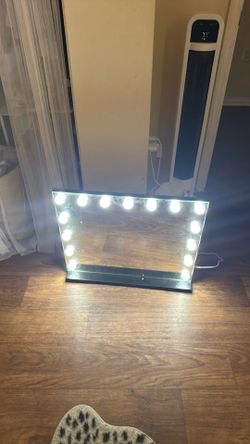 Vanity mirror