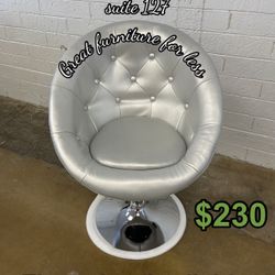 Makeup Impressions Vanity Chair Faux Silver Color Brand New