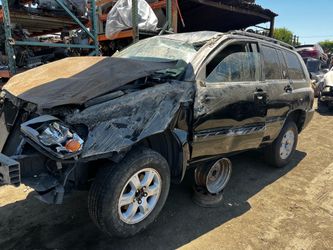 2003 Highlander one 16 in. Wheel