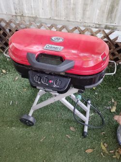 Foldable Coleman grill