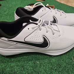 Nike Victory Pro 3 Golf Shoe - Size 11.5
