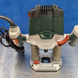 Masterforce (contact info removed) Plunge Router 
