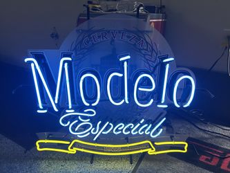 Modelo Neon Beer Sign