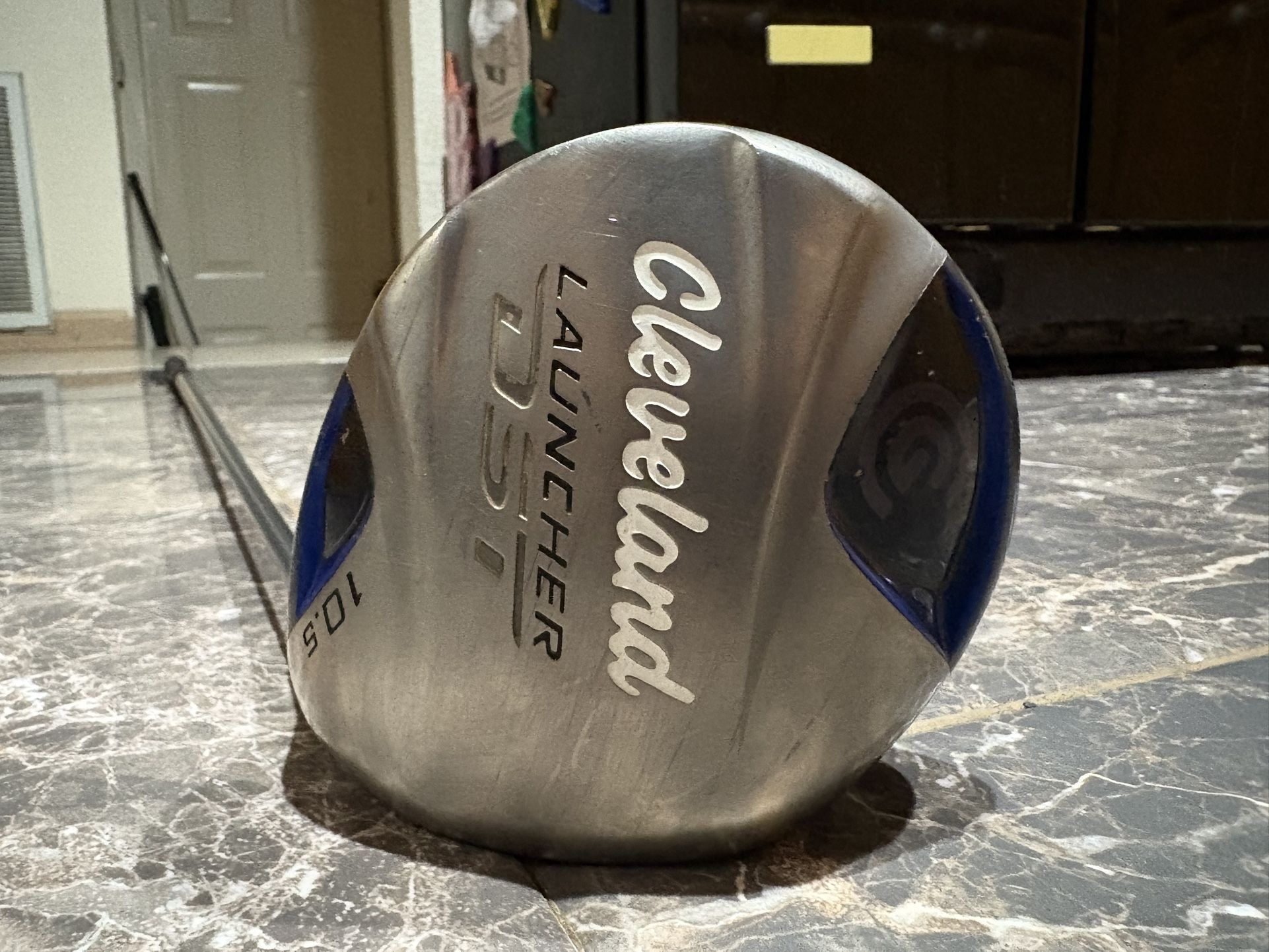 Men’s Right Handed Cleveland Launcher DST 10.5 Degree Golf Club Driver