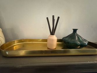 Gold Decorative Tray + Reed Diffuser Set – Modern Home Décor