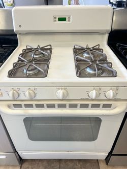 GE white stove (delivery+install available) width 30”