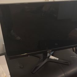 Acer Monitor/ HP Pavilion p2 PC