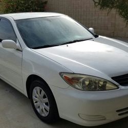2004 Toyota Camry LE with New tires