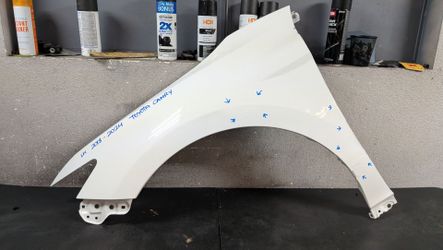 2018-2019-2020-2021-2022-2023- 2024 TOYOTA CAMRY LEFT FENDER OEM USED #10511