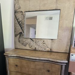 3 Drawer Dresser w/ Mirror