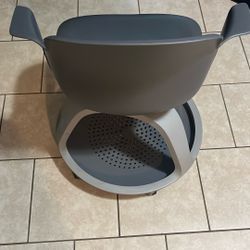   Plastic Case Node Multipurpose Chair: Tripod Base - Standar