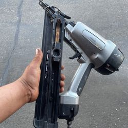 15 Dregree Finish Nailer