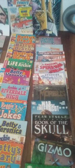 Mixed comic lot