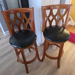 Bar Stool/ Chair