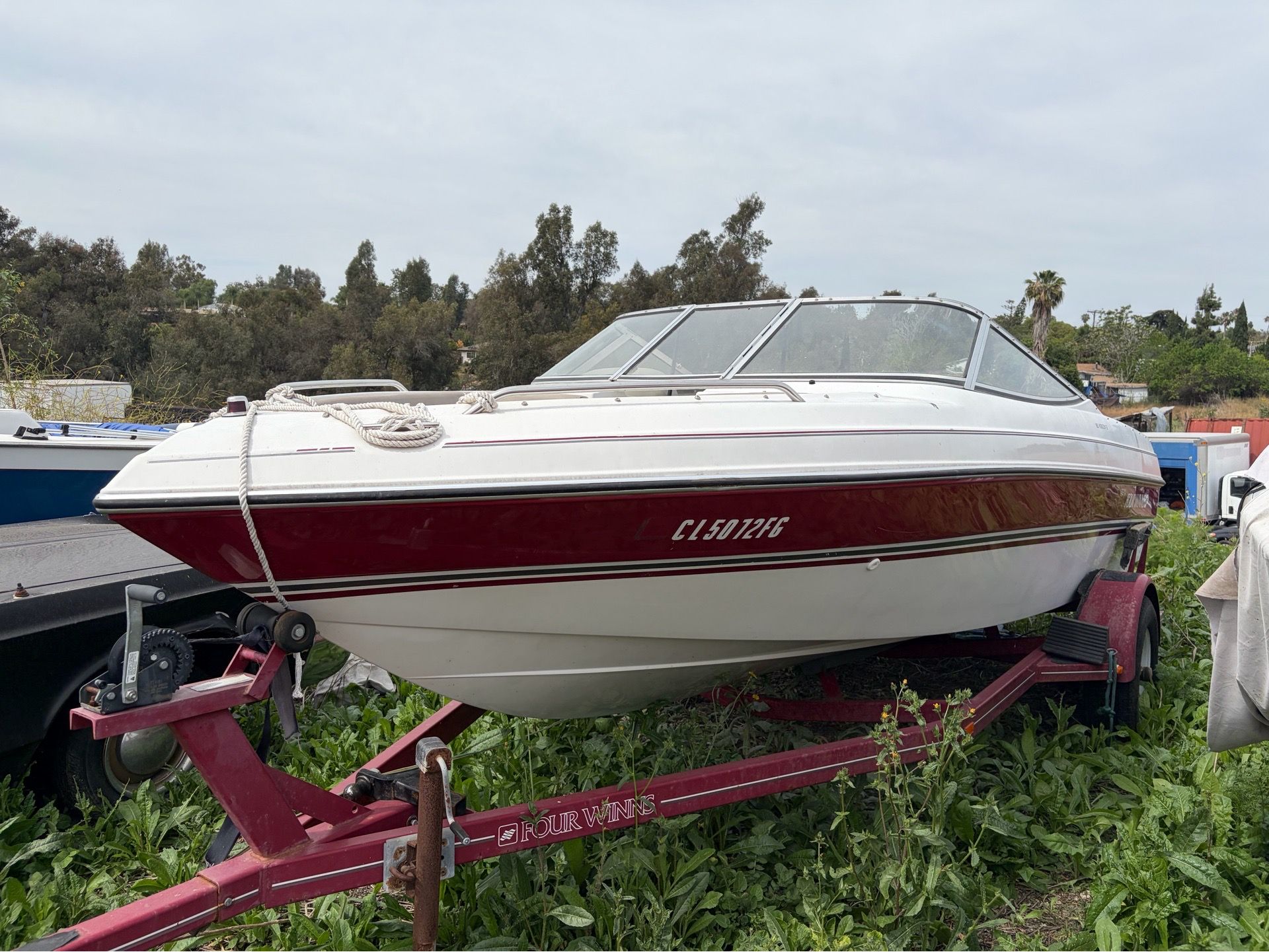 1994 Four Winns 210 Horizon Bowrider