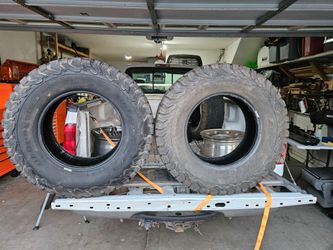 285 70 17 BFGoodrich tires x 2