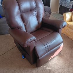 Ultra Comfort Recliner 
