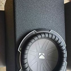 10" Kicker CompQ