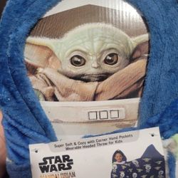 Star Wars Hooded Blanket