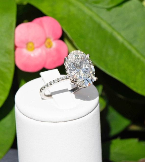 3CT Oval Lab Grown Diamond Engagement Ring IGI Certified 