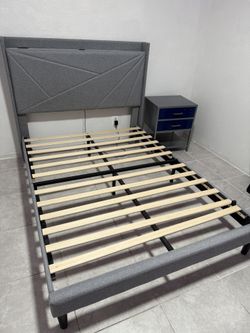 Full Size Bed