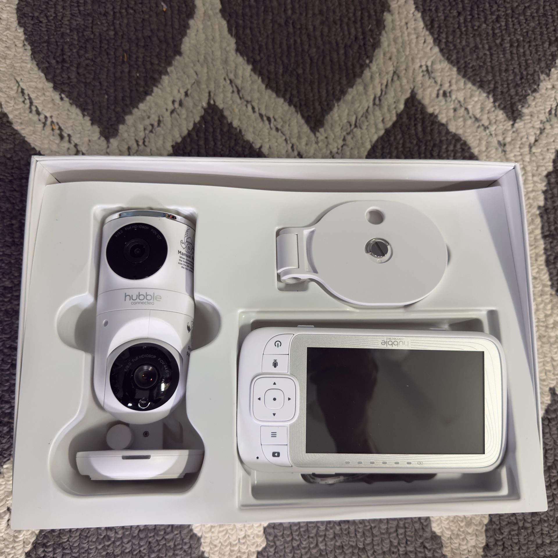 Hubble Connected Dual Vision Smart HD Baby Monitor with 2 Cameras, WiFi Baby Monitor with App and Screen, Remote Pan Tilt Zoom, 2-Way Talk, Al Motion