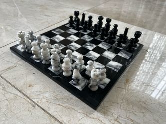 Marble Chess set ♟️