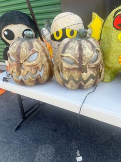 Scary light up pumpkins