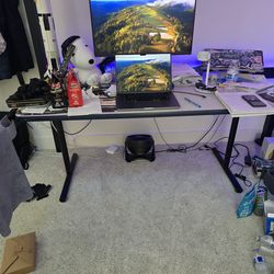 Solid wood work table