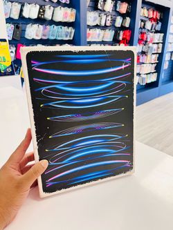 iPad Pro 12.9inch 6th Gen WiFi 128GB