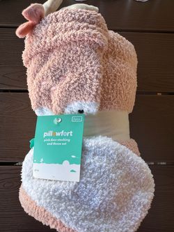 New One (1) Pillowfort Pink Deer Stocking & Throw Set