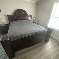 King Size Bedroom Set With Hydraulic Base