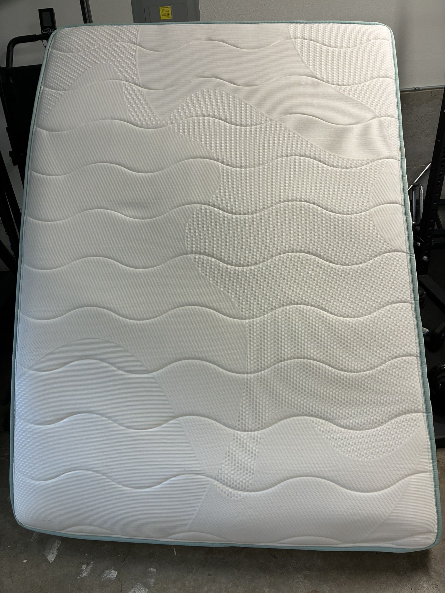 Saretta low Profile Full Mattress (bamboo and metal Springs)