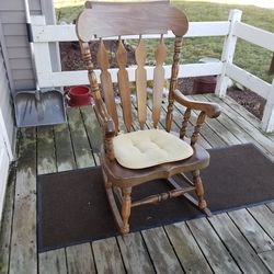 Rocking chair