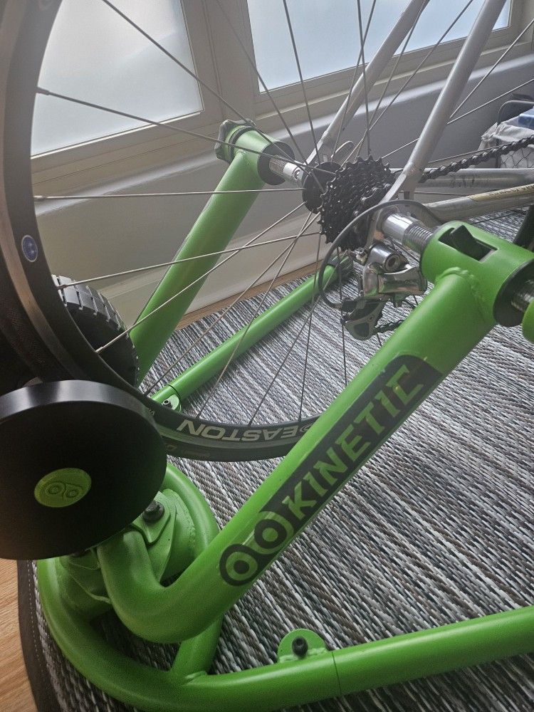 Kurt Kinetic Trainer. Like New  100.00