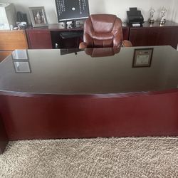 FREE SOLID WOOD FURNITURE OFFICE