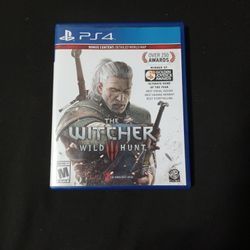 PS4 The Witcher Wild Hunt 