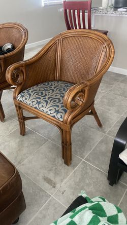Pelican Reef Import Chairs + Table