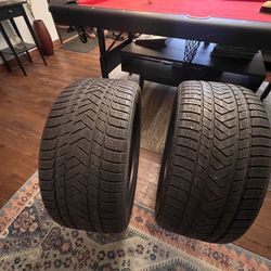 2 Barely Used Pirelli Winter Sottozero III Tires – 275/45R18 107V XL