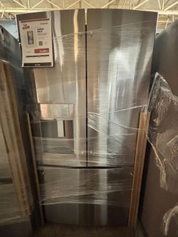 GE PYE22KYNFS Refrigerator
