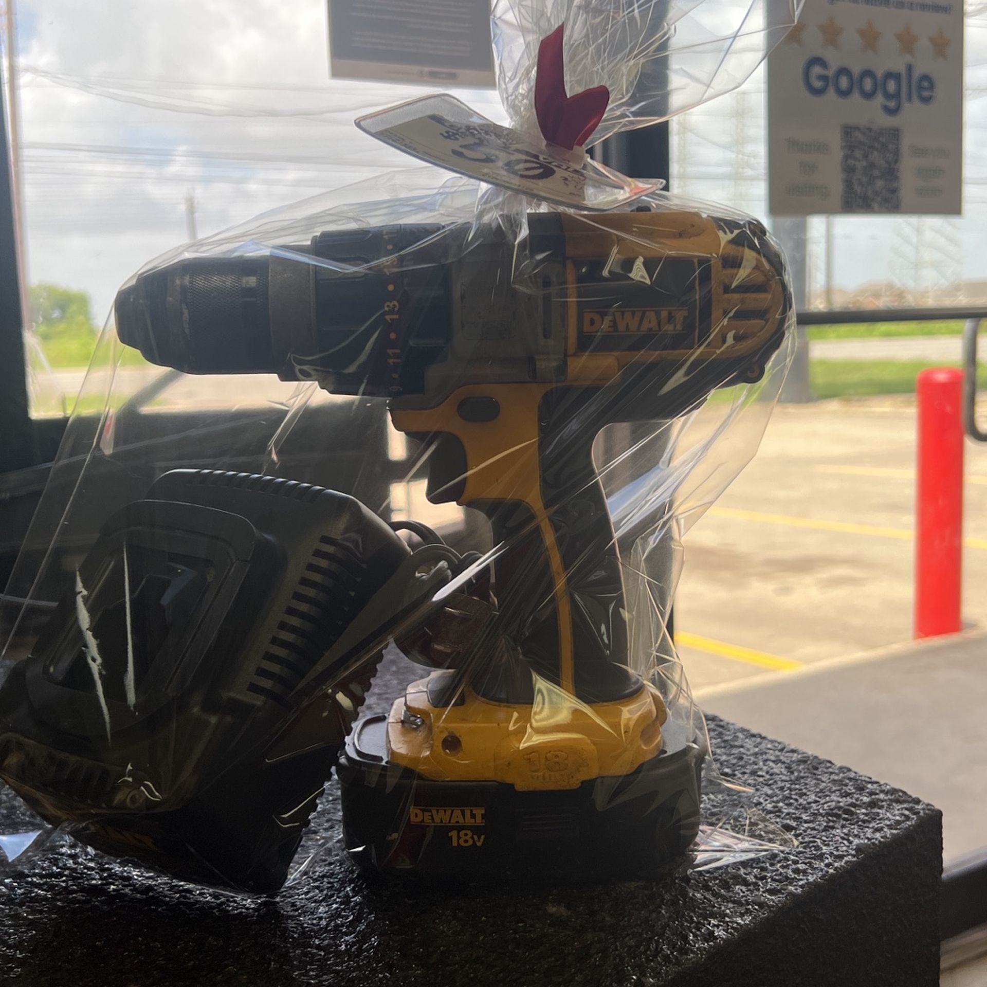 DEWALT CORDLESS HAMMER DRILL