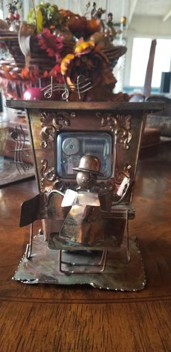 Vintage Music Box / Antique / Nostalgic / 80s / 70s