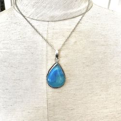 Silver Blue Teardrop Pendant Necklace 