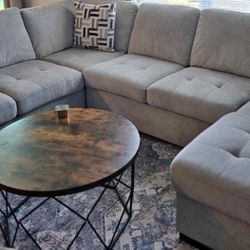 Rooms To Go Sleeper Sectional With Chaise