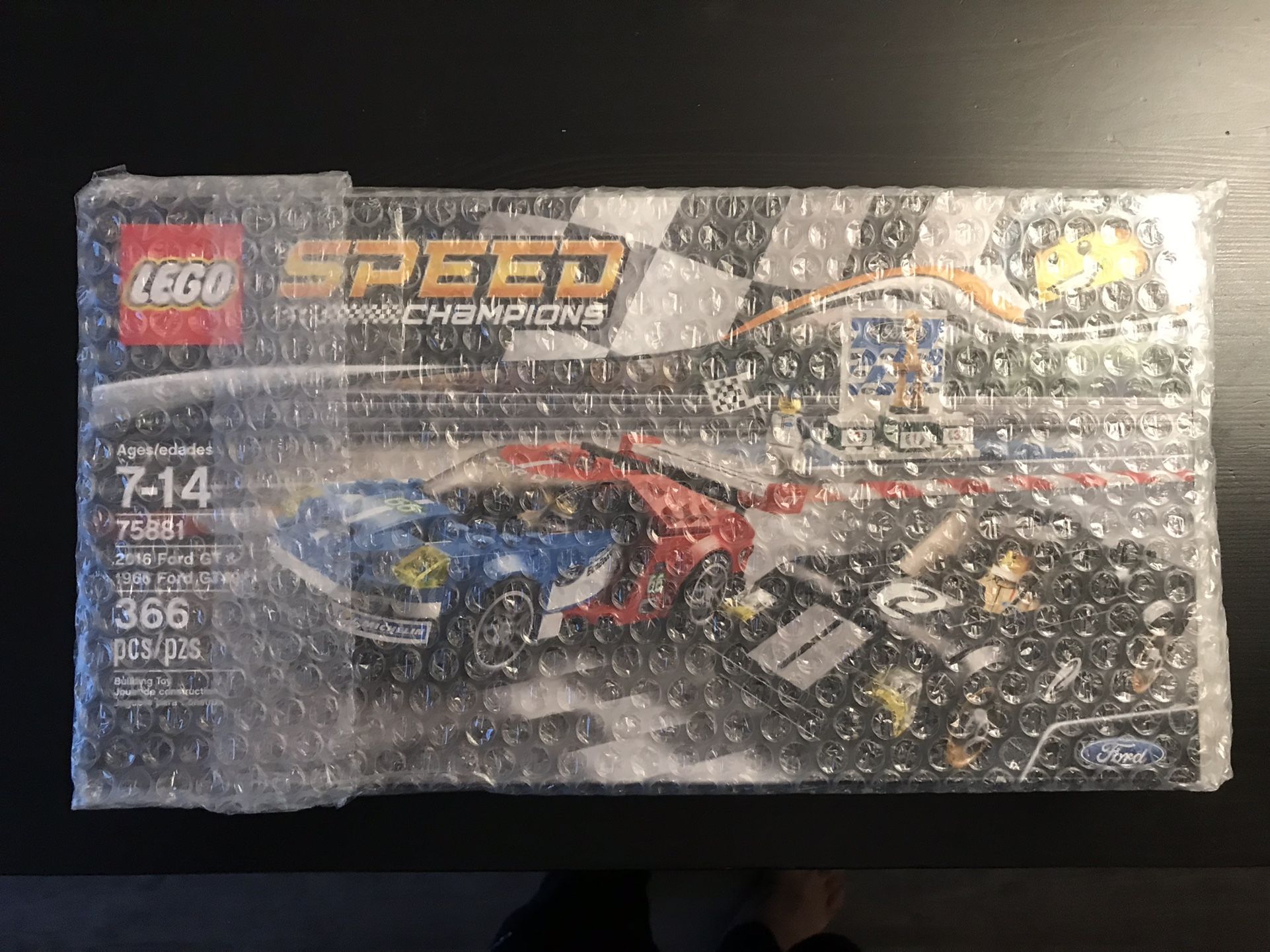 [LEGO] 2016 Ford GT and 1966 Ford GT40 (75881) - Speed Champions - New!