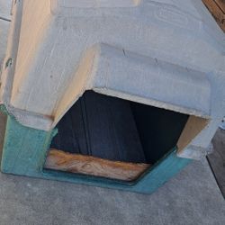 Dog house