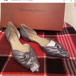 Donald pliner Dorsey loafers size 6.5