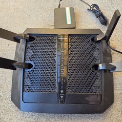 Nighthawk X6 Ac3200 Tri-band Wifi Router