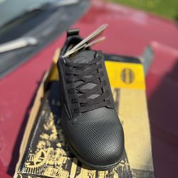 Toe Slip Resistant Athletic Work Shoe